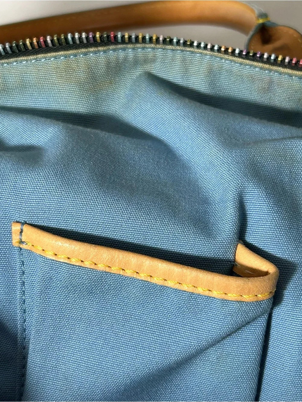 Dooney & Bourke ** this
